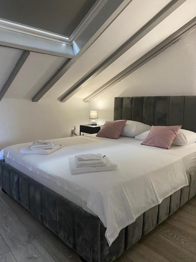 Apartment City Vibe, Great Location! Šibenik Exteriör bild